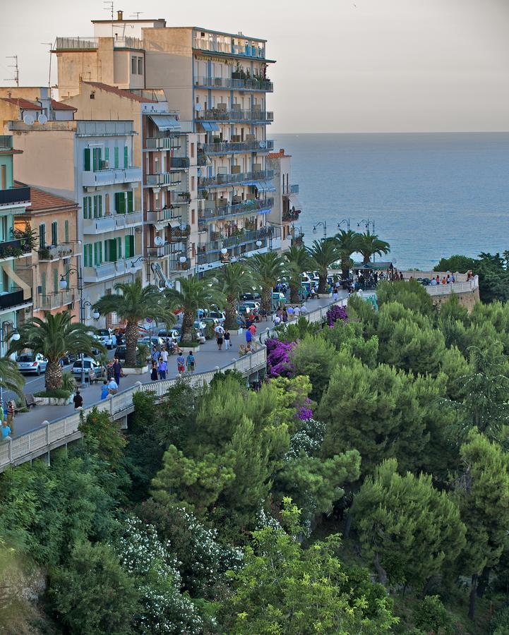 Hotel Ideale Ортона Экстерьер фото